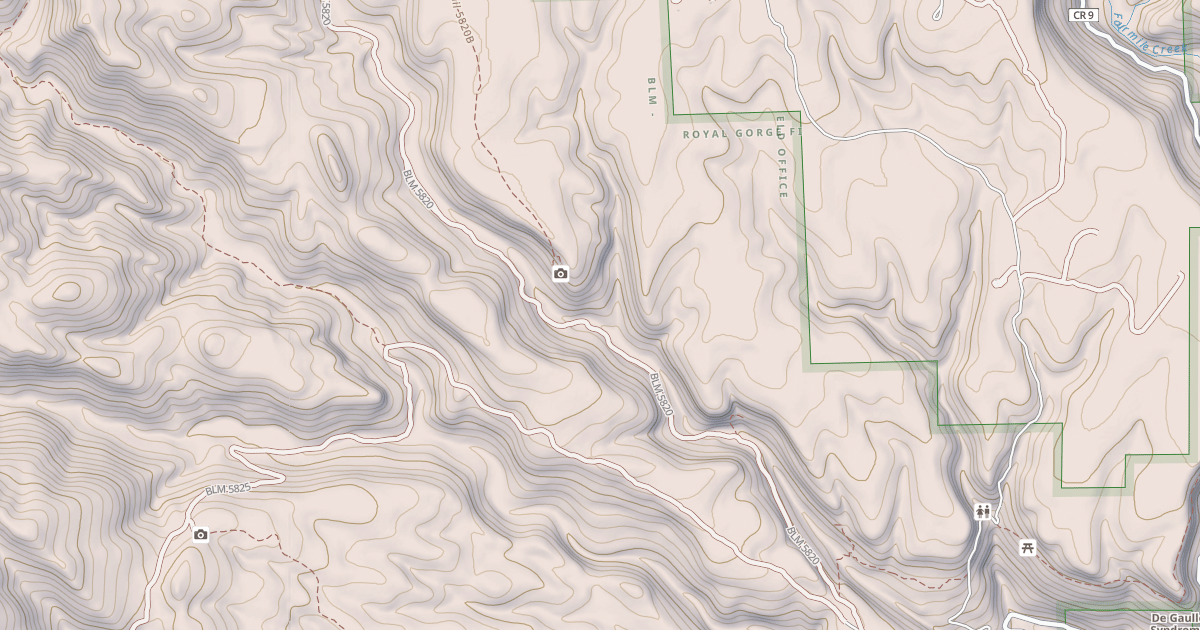 Map preview of BLM National GTLF Public Motorized Roads 700089a3-7e04-47ee-b6ad-fd46e574ebec