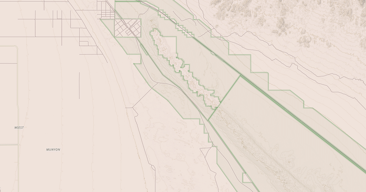 Map preview of BLM National GTLF Public Motorized Roads d3b04959-d097-46cf-8aa0-e69a749756ee