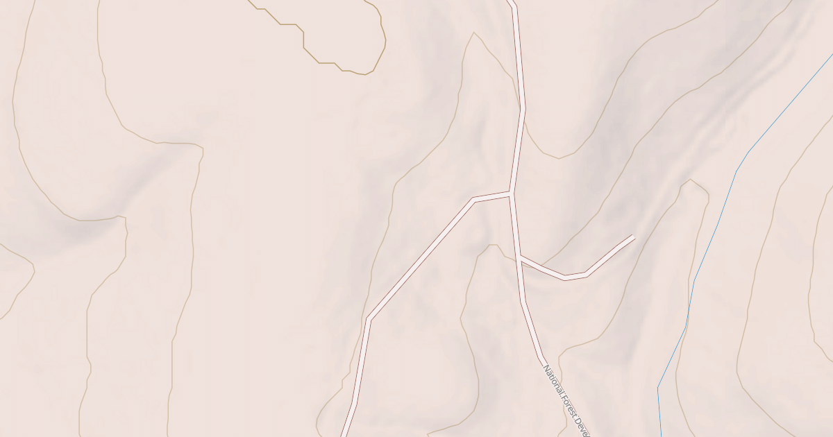 Map preview of USFS National Forest System Roads {005216FB-EE43-45AC-9272-919E76BD37DF}