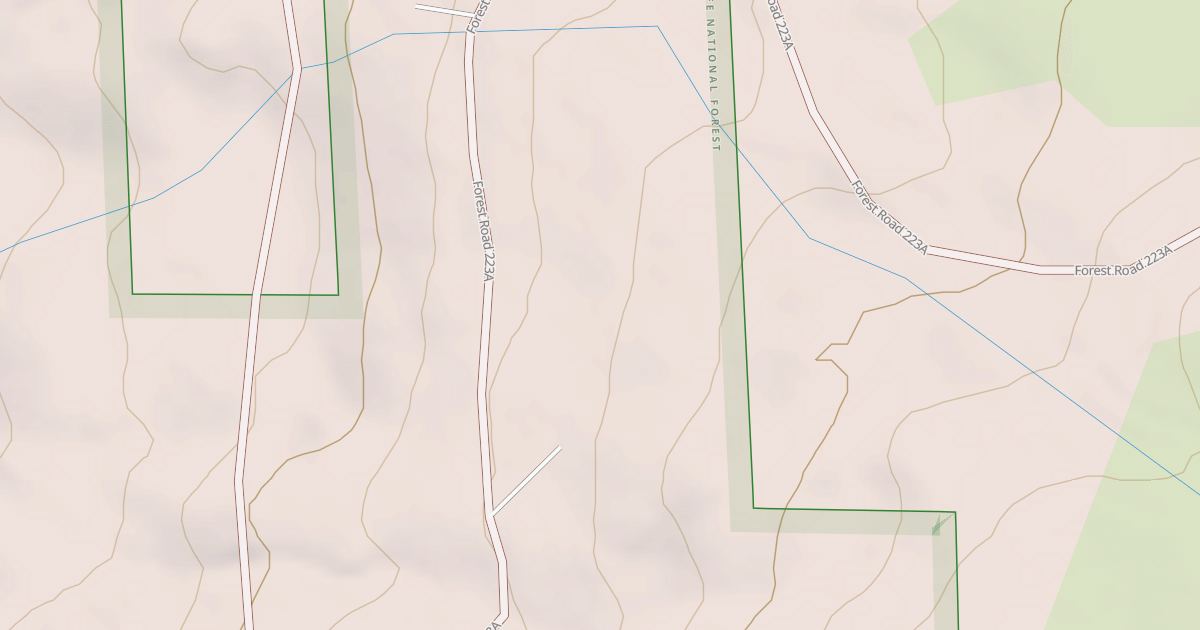 Map preview of USFS Motor Vehicle Use Map Roads {12CE7F0A-7E9E-4B78-8AFB-FA88AD5EC68A}