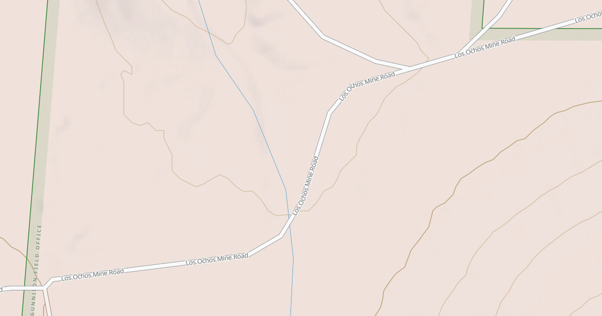 Map preview of BLM National GTLF Public Motorized Roads 430439bf-af4b-41f8-a1ba-e042105d1540