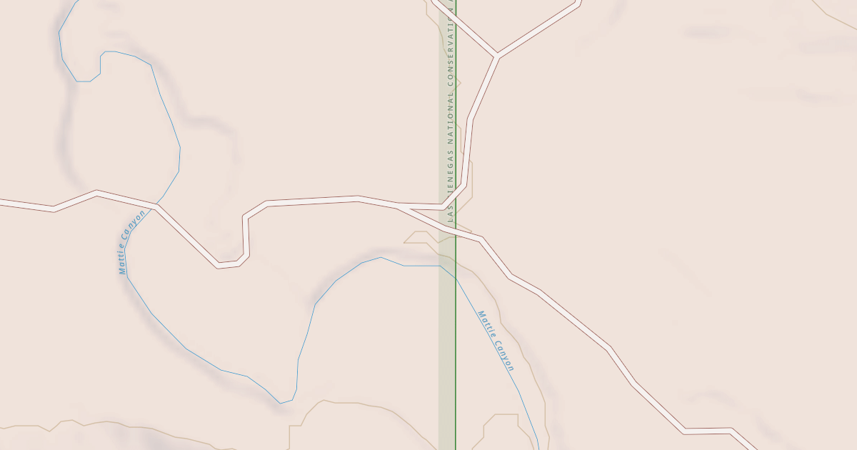 Map preview of BLM National GTLF Public Motorized Roads 0ac2a26d-70ae-4e02-960f-197e96c8d1ba