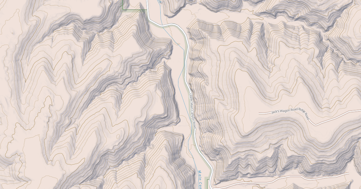 Map preview of BLM National GTLF Public Motorized Roads 13b310a4-0eec-4f3c-8fc0-a08062b586cb