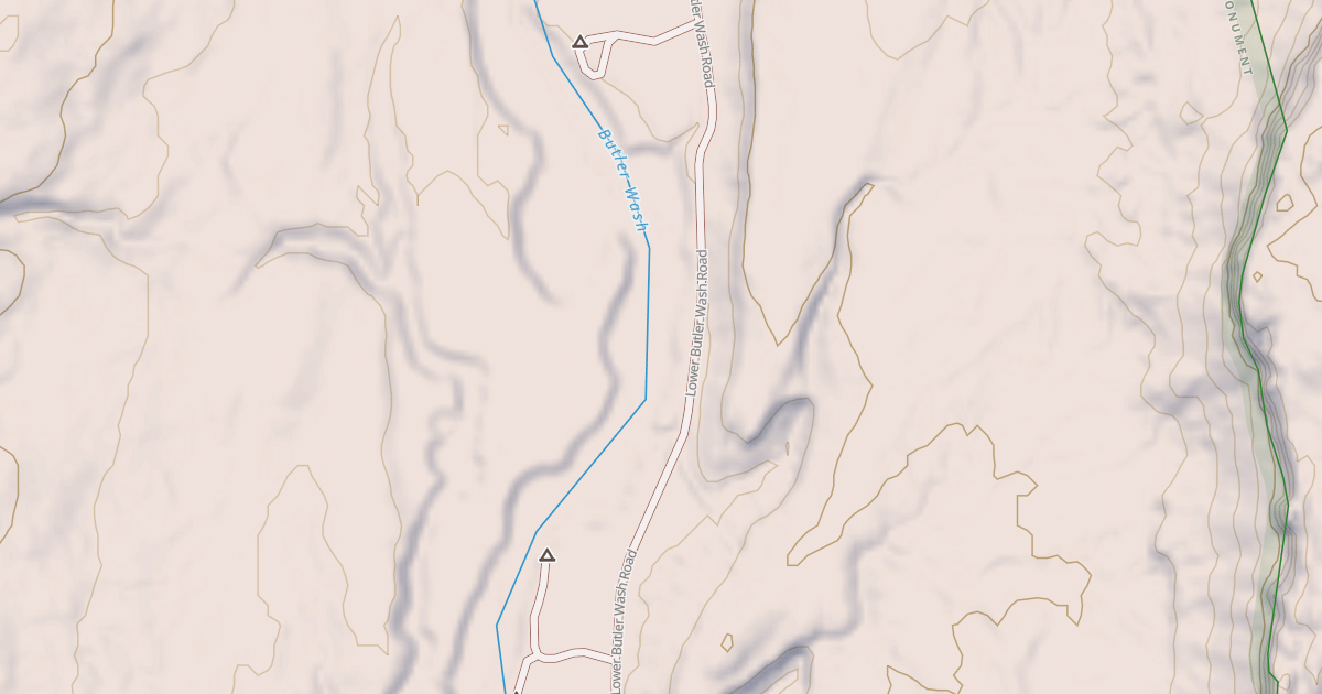 Map preview of BLM National GTLF Public Motorized Roads 11566a04-ff33-41c3-89ab-64f533f22916