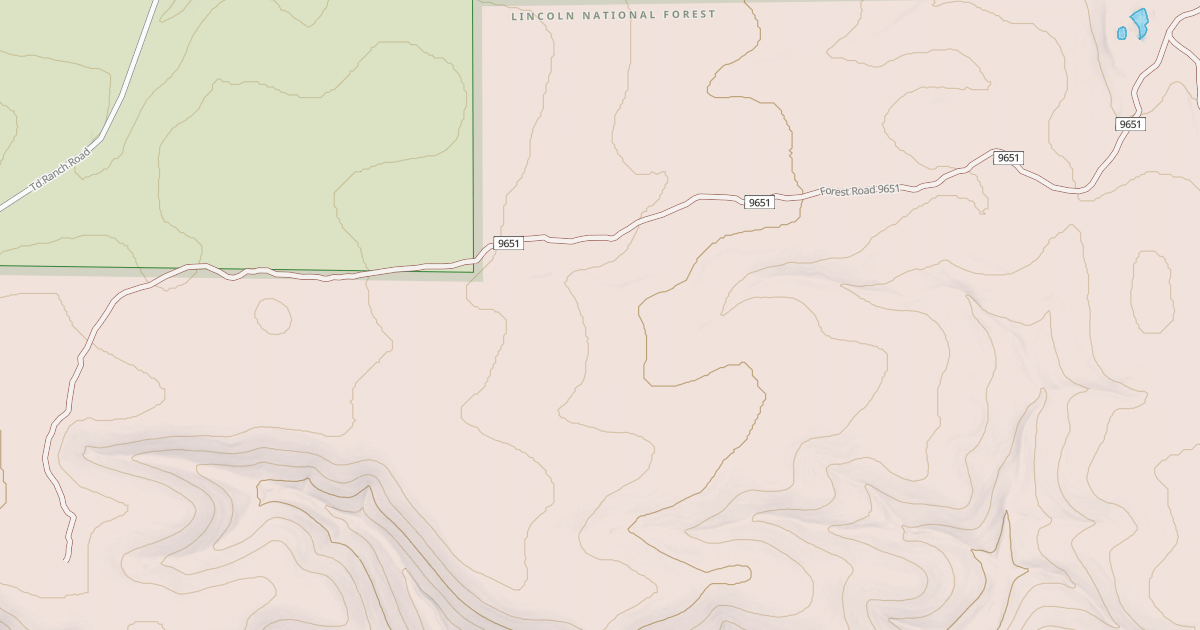 Map preview of USFS Motor Vehicle Use Map Roads {C937AB30-5892-4BC4-B90E-BA642E32CE27}