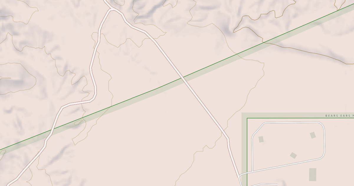 Map preview of BLM National GTLF Public Motorized Roads 0277f8b9-0dd3-4a2a-a28a-834a628ae977