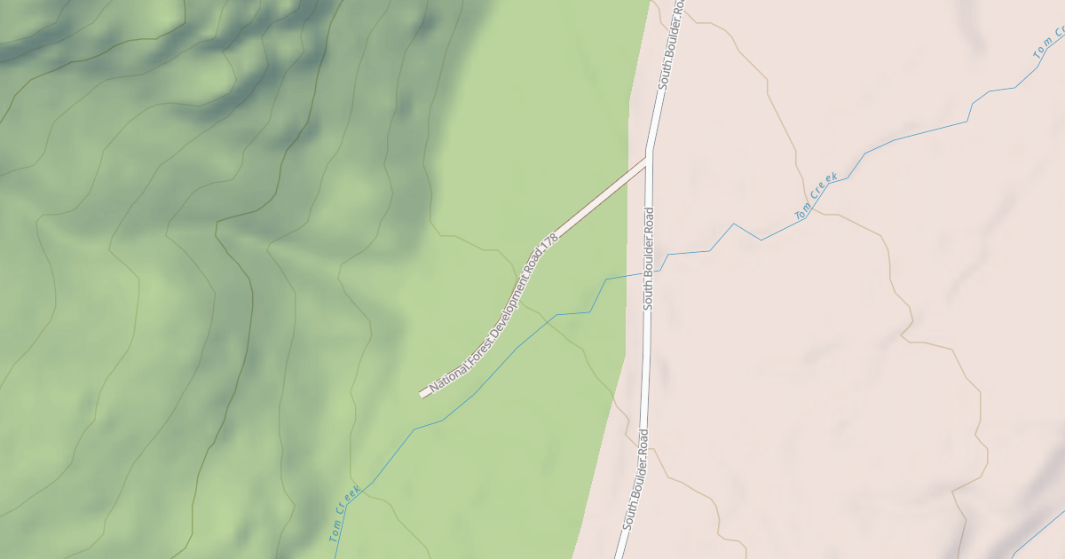 Map preview of USFS Motor Vehicle Use Map Roads {5639F688-6E36-46CF-AAF9-ED27CF6FE41E}