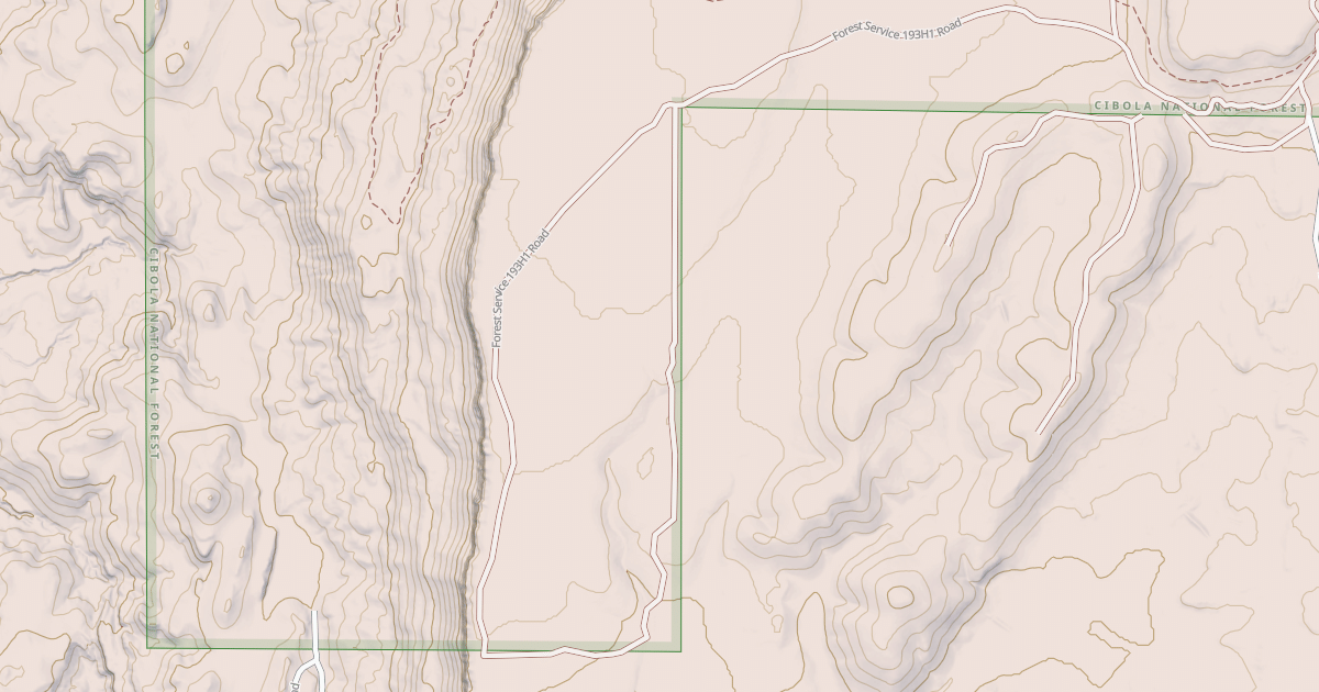 Map preview of USFS Motor Vehicle Use Map Roads {28256951-2F0A-4BD2-81CB-BA28B0A38B48}