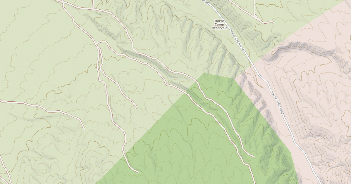 Map preview of BLM National GTLF Public Motorized Roads 4f76d573-593f-40bc-a8e5-5759f71e3378