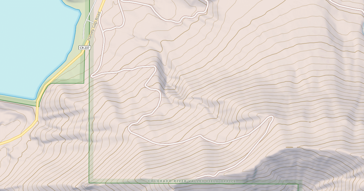 Map preview of BLM National GTLF Public Motorized Roads 70d26072-7c58-4ded-88f6-ce929219ea40