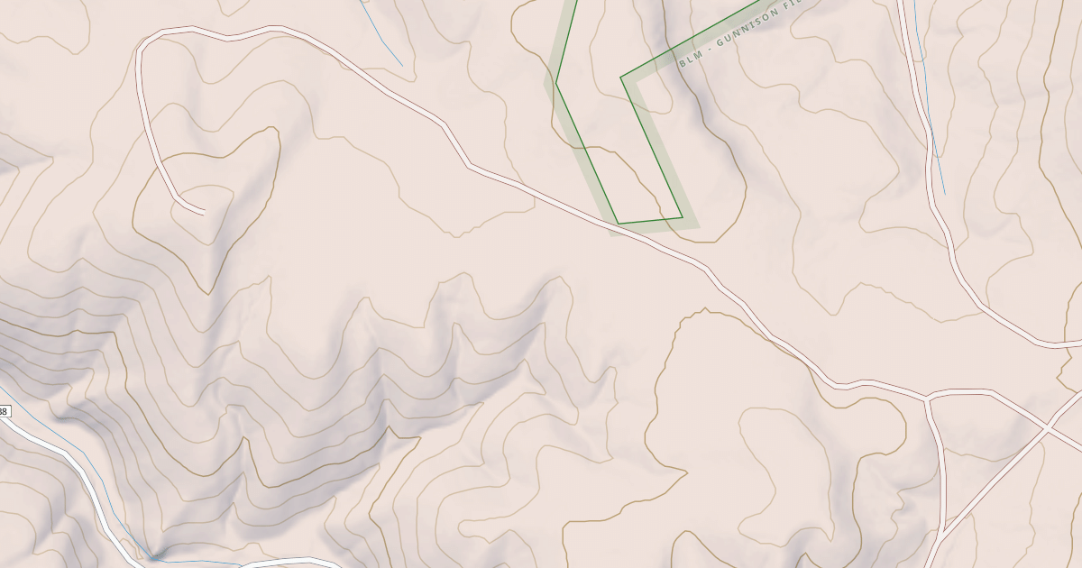 Map preview of BLM National GTLF Public Motorized Roads 170d9840-3793-4c72-b9bb-1e88f0b9090d