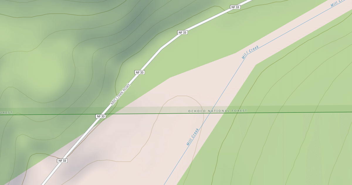 Map preview of USFS Motor Vehicle Use Map Roads {0689B48A-0501-419E-8452-AC5DA40DAD96}