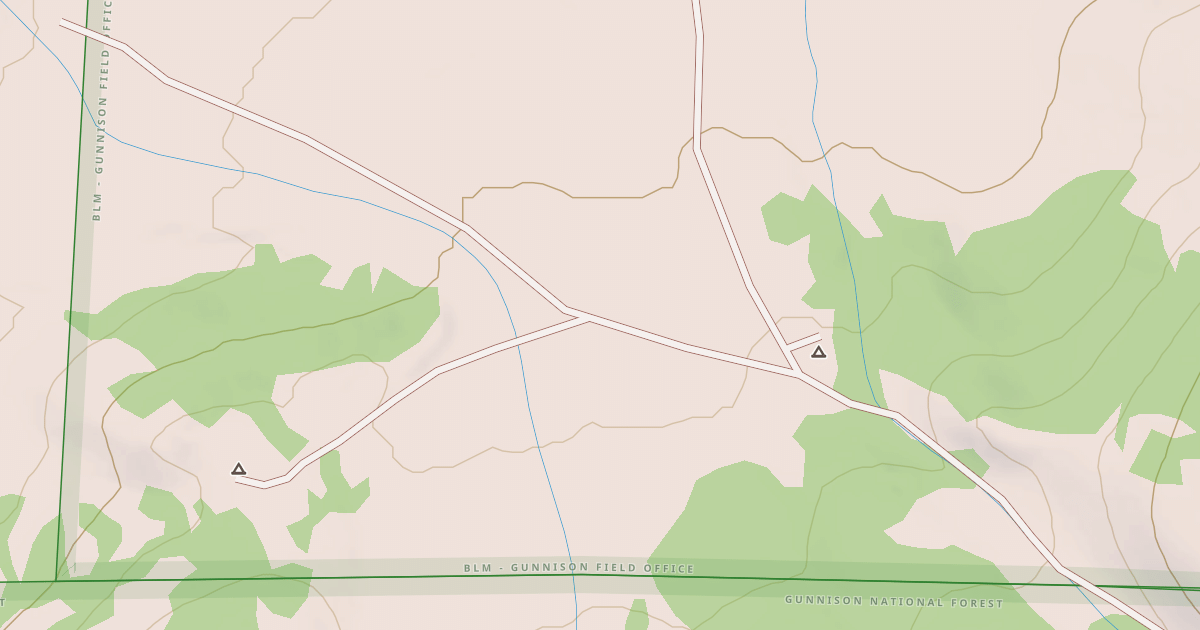 Map preview of BLM National GTLF Public Motorized Roads 43db1242-8b9d-43e7-bede-10b285bd5ed1