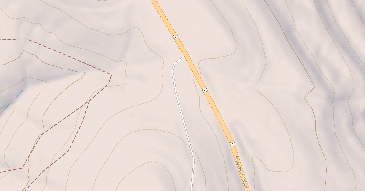 Map preview of USFS Motor Vehicle Use Map Roads {599B95A4-04DB-467D-B444-7194080D7513}
