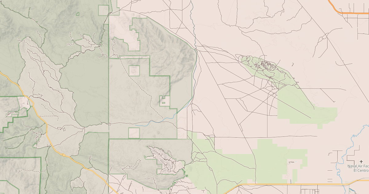 Map preview of BLM National GTLF Public Motorized Roads f59e1eee-4a1d-4679-bc56-195e4cb7cb90