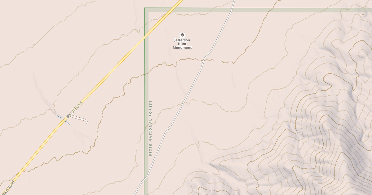 Map preview of USFS Motor Vehicle Use Map Roads {A6553B52-82F9-4A69-8EFE-4794644F7D29}
