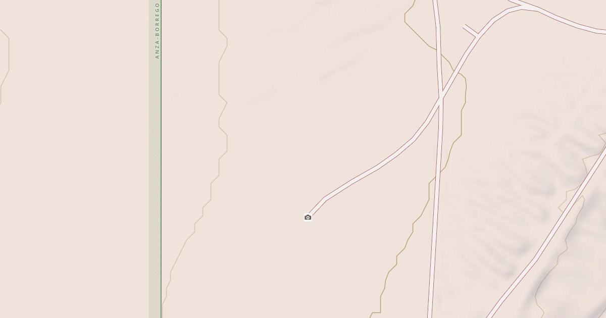 Map preview of BLM National GTLF Public Motorized Roads 77b2d7f0-742b-49d9-bc09-13ea84f4878a