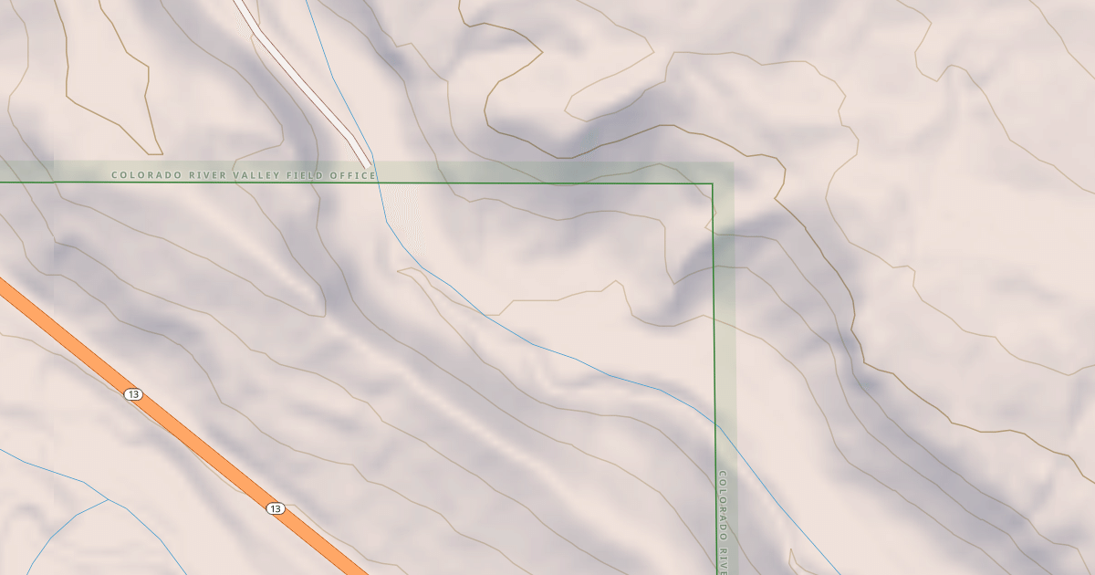 Map preview of BLM National GTLF Public Motorized Roads 14f9e3fe-39f6-4f7a-8be0-729ed326e656
