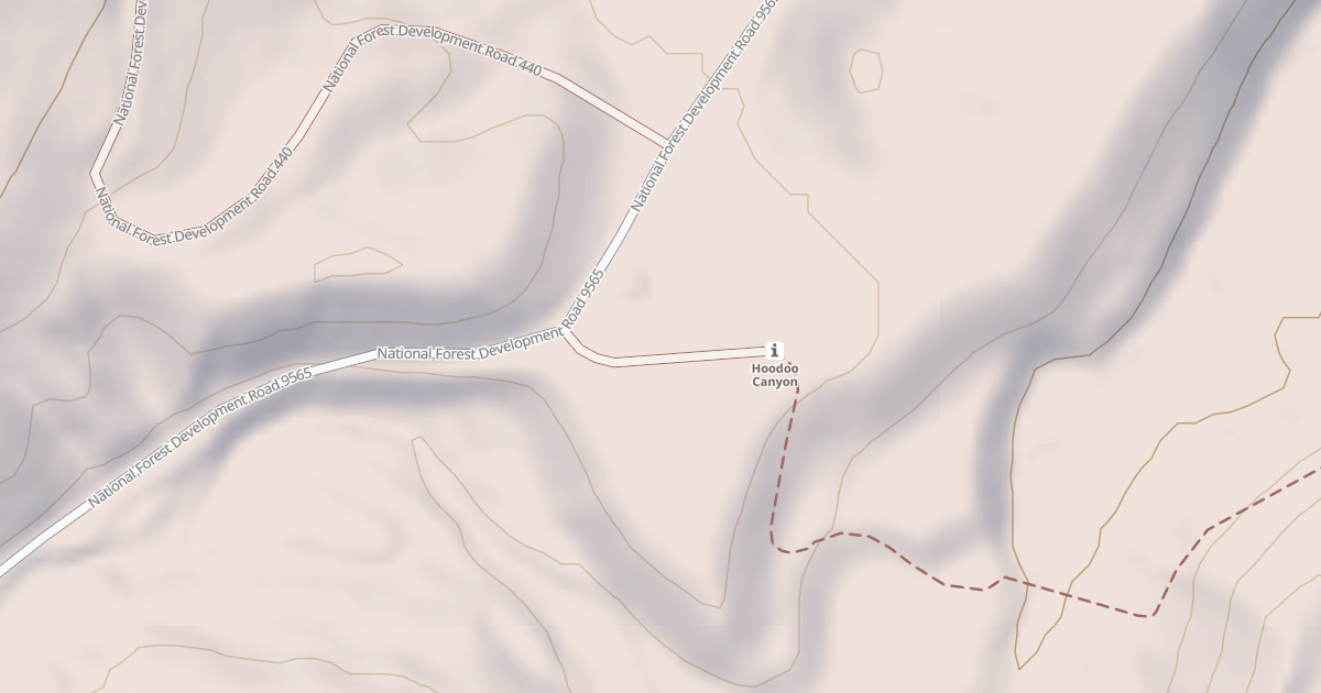 Map preview of USFS Motor Vehicle Use Map Roads {6F4975AA-3C69-44FF-98FC-F9BB7A29C694}