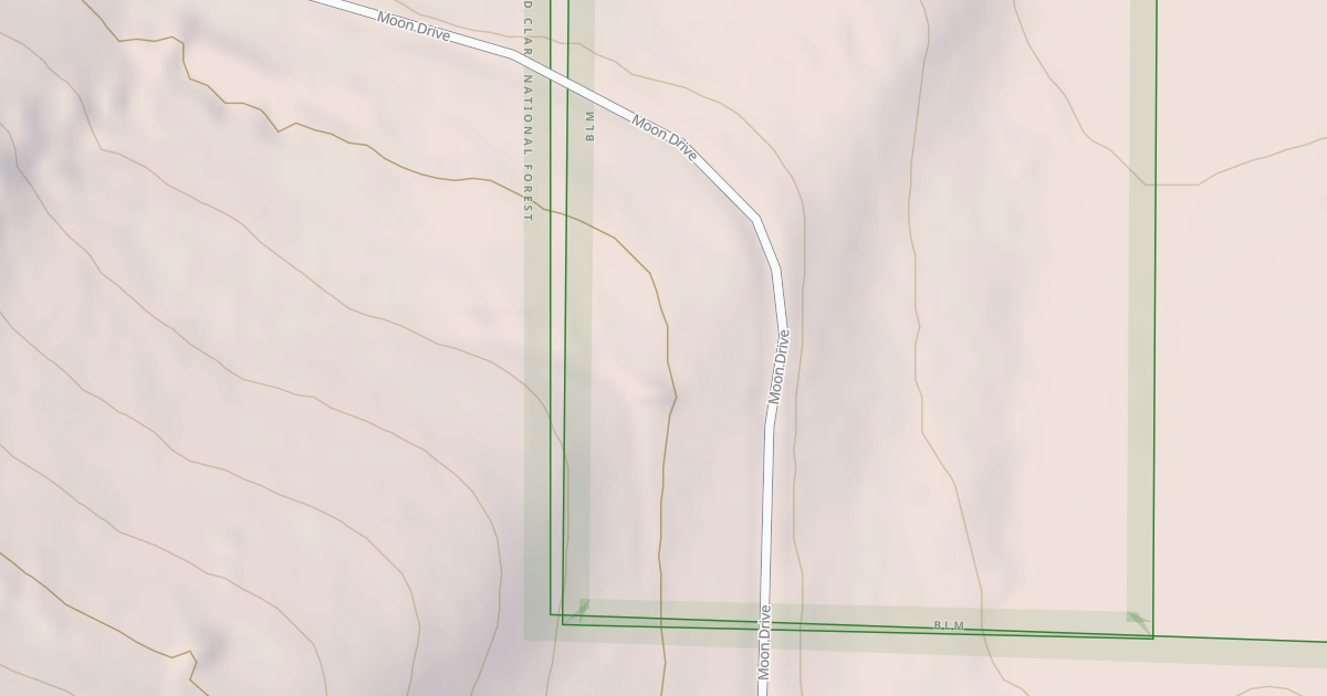 Map preview of BLM National GTLF Public Motorized Roads 20961d95-8548-48e3-ba0a-941397ecf97d