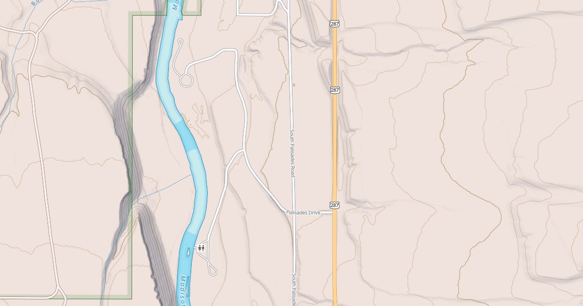 Map preview of BLM National GTLF Public Motorized Roads 7ed3bf70-9541-4ae9-931b-82ae949f752b
