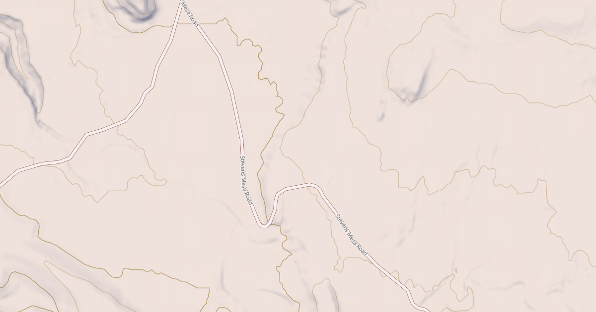 Map preview of BLM National GTLF Public Motorized Roads 1f72e2c5-bfb9-4808-8bcc-eb6c3faa706a