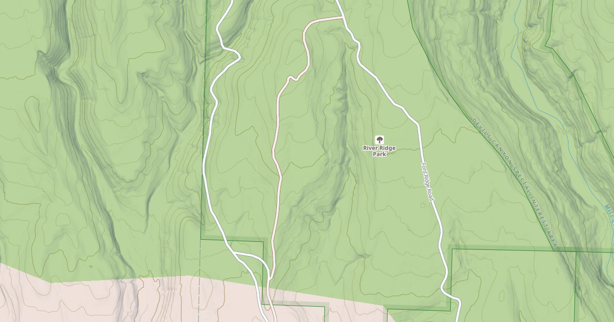 Map preview of USFS Motor Vehicle Use Map Roads {E6DC4676-6C51-408C-81EB-3B0236546C37}