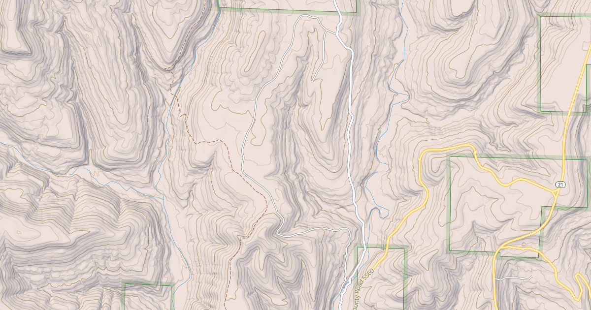 Map preview of USFS Motor Vehicle Use Map Roads {64F842E5-2A4B-42D8-8CD2-76AEE7B4BB93}