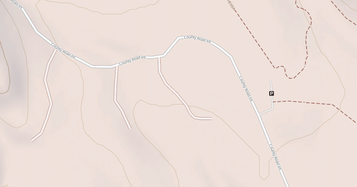 Map preview of BLM National GTLF Public Motorized Roads 1eb71fdf-2810-4aed-ad3d-42d2d2755209