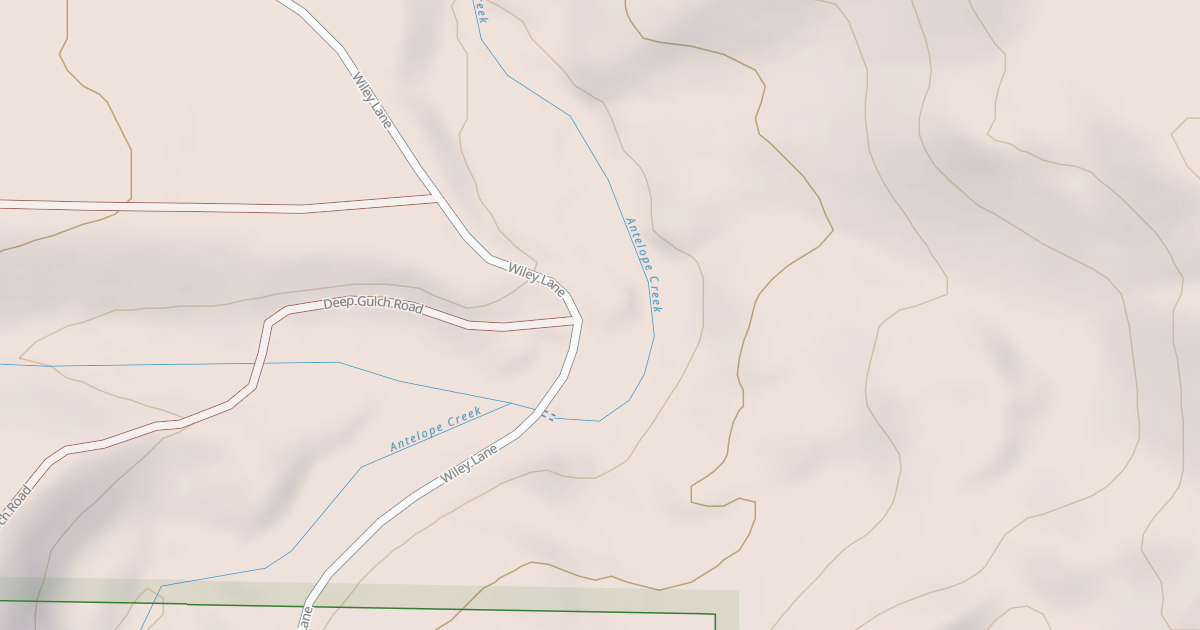 Map preview of BLM National GTLF Public Motorized Roads 17ddcd4e-fcad-4610-92e3-46352ae51e7e